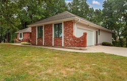 4912 Whitney Drive, Independence, MO 64055
