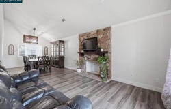 15 Plumas Ct, Bay Point, CA 94565