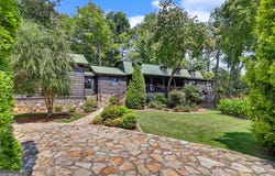 259 Eagle Chase Circle, Dillard, GA 30537