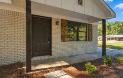 108 N Forest Dr, Killen, AL 35645