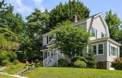 4 Longfellow Road, Worcester, MA 01602