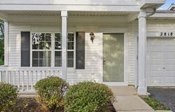 2818 Sun Valley Drive, Plainfield, IL 60586
