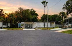 980 7TH Street NW, LARGO, FL 33770