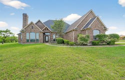 200 Eagle Pass, Royse City, TX 75189