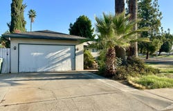 405 W Rialto Avenue, Clovis, CA 93612