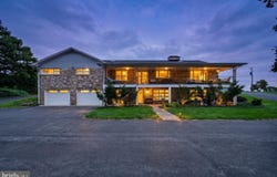 2912 PARK AVE, MANCHESTER, MD 21102