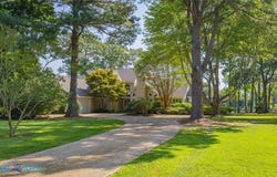 94 Sculling Oar Trail, Kilmarnock, VA 22482