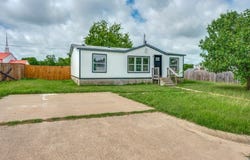 1503 Old Bridge Road, Cleburne, TX 76033