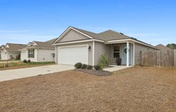 12823 CATALPA AVE, Denham Springs, LA 70726