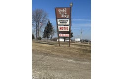 1570B Hwy 65, Hampton, IA 50441