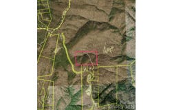 1802 OFF Sr, Saluda, NC 28773