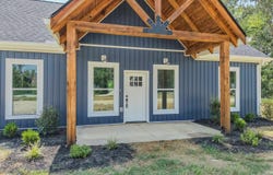 85 TEMPLE Cv, Savannah, TN 38372