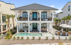 106 Dunes Dr, Mexico Beach, FL 32456