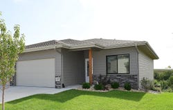 14803 Willow Street, Bennington, NE 68007