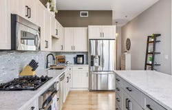 215 10th Avenue S, Minneapolis, MN 55415