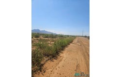 Briar Rd SE, Deming, NM 88030