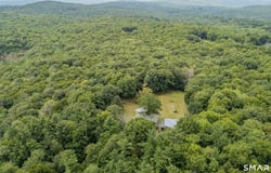 27 Ridge Road, Canton, CT 06019