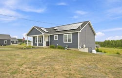 879 Blackstream Road, Hermon, ME 04401