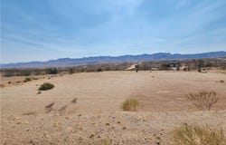 690 E Meadview Boulevard, Meadview, AZ 86444