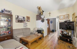 2144 Dewey Avenue, Evanston, IL 60201