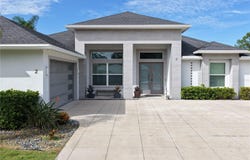 2 ROBIN Place, PALM COAST, FL 32164