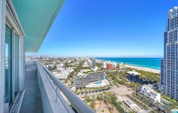 400 S Pointe Dr, Miami Beach, FL 33139