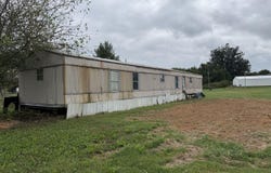 1012 Hwy 79, Irvington, KY 40146