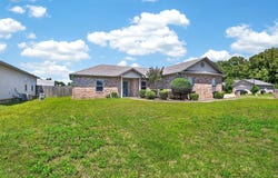 28 Castleton Drive, Ward, AR 72176