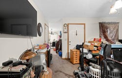 414 Clay St, Malvern, OH 44644