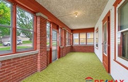 429 E 3rd Street, Papillion, NE 68046