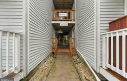 2 OYSTER BAY Road, ABSECON, NJ 08201