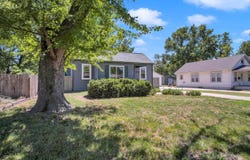 534 E Simpson St, McPherson, KS 67460
