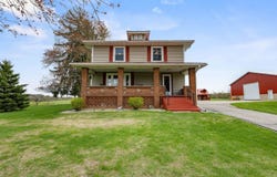 E721 COUNTY ROAD MM, Iola, WI 54945