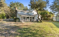 517 Main Street, Destin, FL 32541