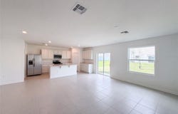 2142 LASSO Loop, EAGLE LAKE, FL 33839