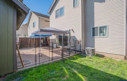 671 Jasmine Cir, Independence, OR 97351