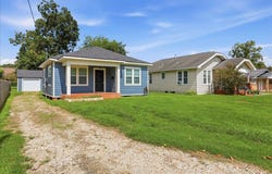 6657 WASHINGTON, Groves, TX 77619