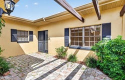 1111 LAKESHORE Drive, EUSTIS, FL 32726