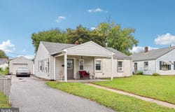 7 HURFORD Place, ASTON, PA 19014
