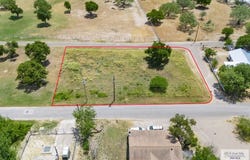 931 S GARZA AVE., LA JOYA, TX 78560