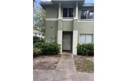 183 Hidden Ct Rd, Hollywood, FL 33023