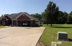 132 Red Oak Lane, Columbus, MS 39705