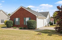 2305 Sugarleaf Trail, Hampton, GA 30228