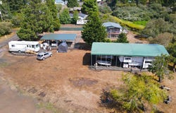 205 PARK Ave, Lakeside, OR 97449