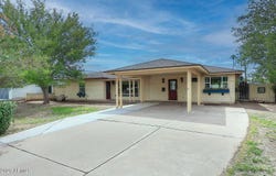4425 E WELDON Avenue, Phoenix, AZ 85018