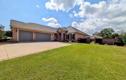 100 Orchard Lane, Centerville, GA 31028
