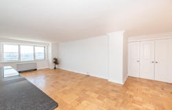 6600 BLVD E, West New York, NJ 07093
