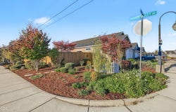 103 Greenview Drive, Eagle Point, OR 97524