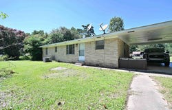 8305 E Cherry Street, Benton, AR 72015