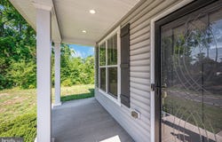 121 FORBES Street, FREDERICKSBURG, VA 22405